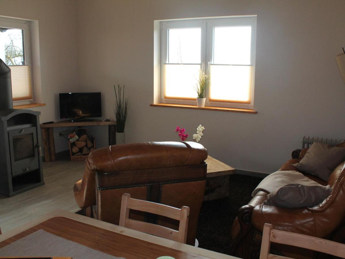 Comfy Farmhouse In Brusow With Garden Kröpelin Zewnętrze zdjęcie